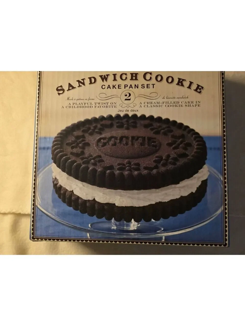 Williams Sonoma Sandwich Cookie Cake Pan Set 2 Piece